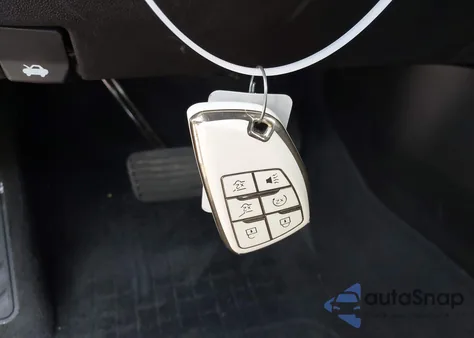 2021 Chevrolet Suburban 4Wd Z71 from USA, damaged, VIN 1GNSKDKD2MR206780